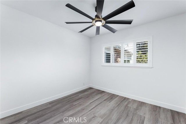 8356 Vanalden Avenue, Northridge (los Angeles), CA 91324