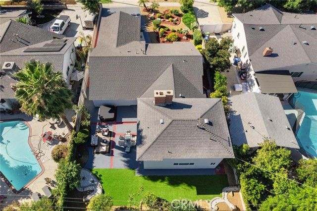 8356 Vanalden Avenue, Northridge (los Angeles), CA 91324