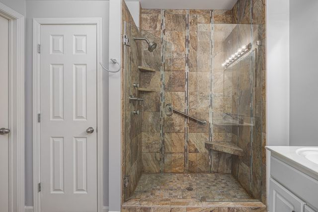 815 Barrington Place Dr, Brentwood, TN 37027