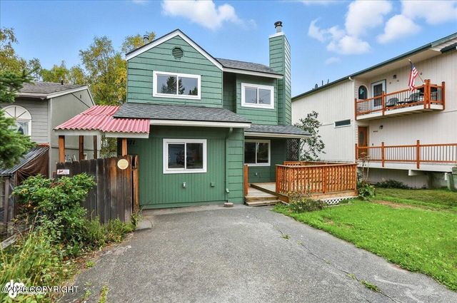 7071 Baxter Terrace Circle, Anchorage, AK 99504