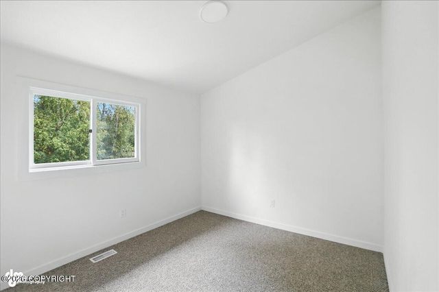 7071 Baxter Terrace Circle, Anchorage, AK 99504