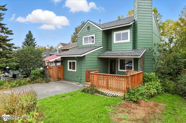 7071 Baxter Terrace Circle, Anchorage, AK 99504