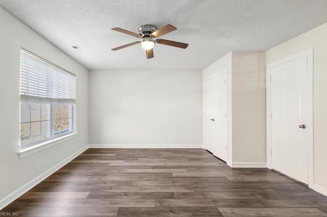 245 E 40th ST, Norfolk, VA 23504