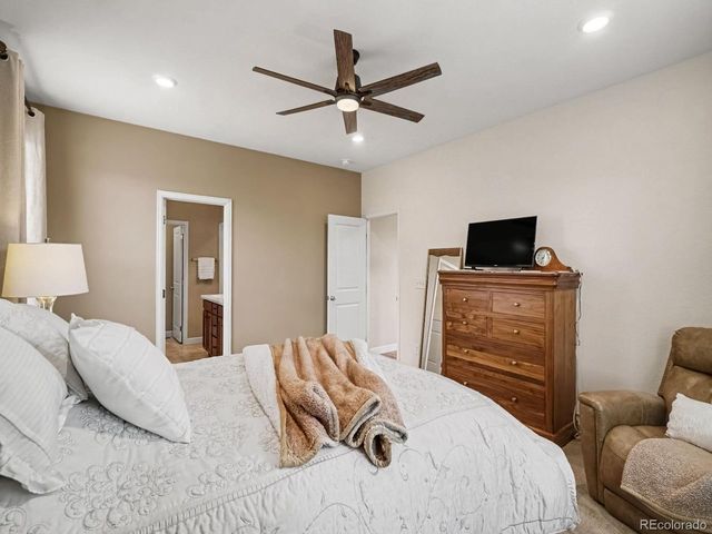 2017 Sicily Cir, Longmont, CO 80503