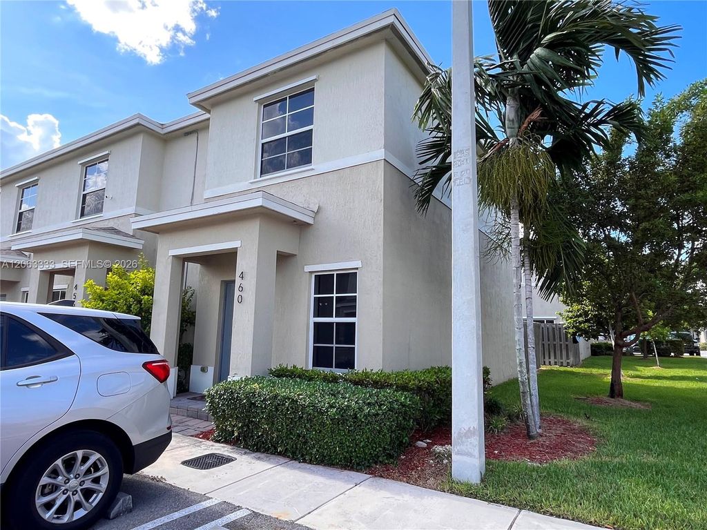 460 NE 4th Ln, Florida City, FL 33034