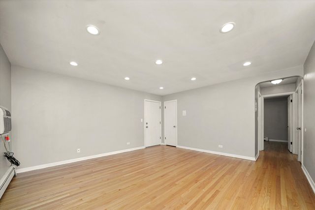 6968 W Belmont Avenue 3, Chicago, IL 60634