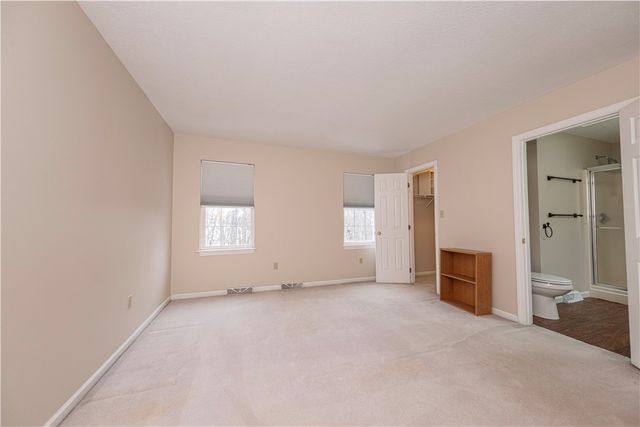 403 Saint James Ct, Cranberry Twp, PA 16066