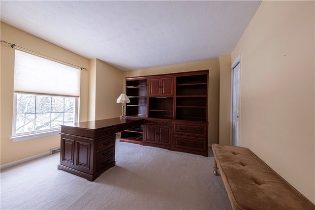 403 Saint James Ct, Cranberry Twp, PA 16066