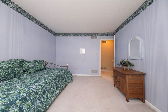 403 Saint James Ct, Cranberry Twp, PA 16066