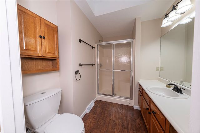 403 Saint James Ct, Cranberry Twp, PA 16066