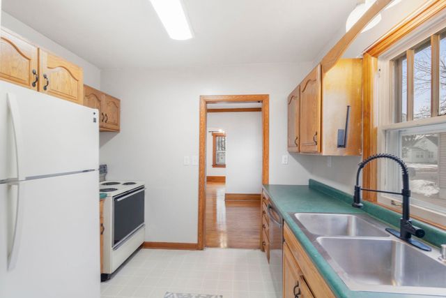 1843 Forest Avenue, Waterloo, IA 50702