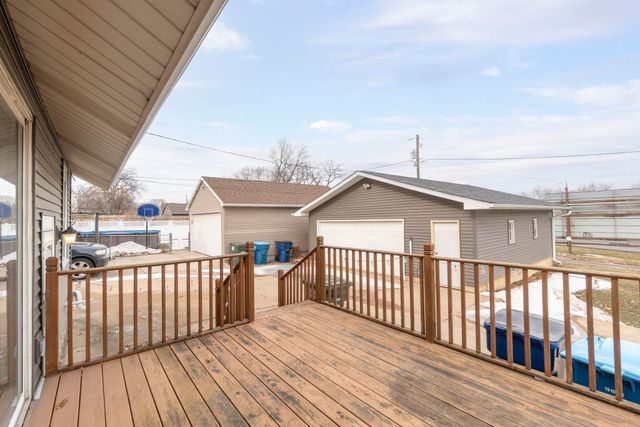 1843 Forest Avenue, Waterloo, IA 50702