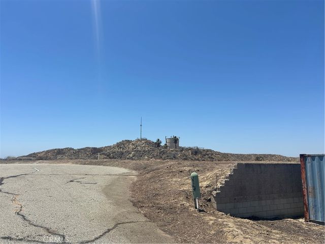4020 Charlton Avenue, Hemet, CA 92544