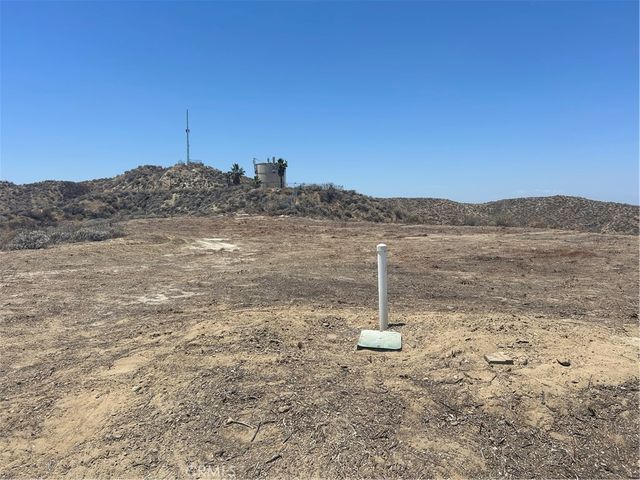 4020 Charlton Avenue, Hemet, CA 92544