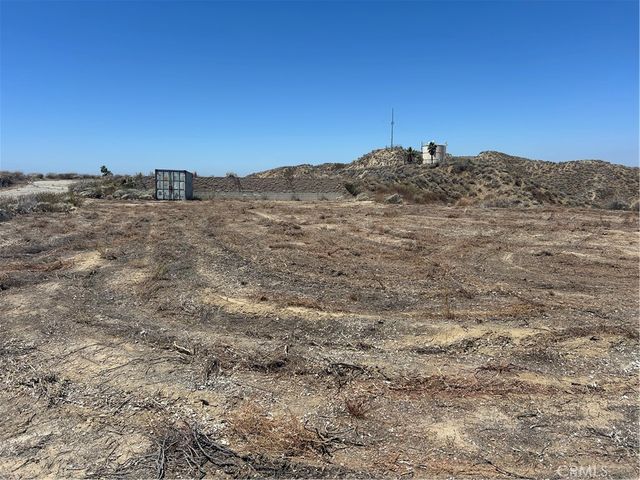4020 Charlton Avenue, Hemet, CA 92544