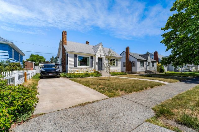 307 E Hoffman Ave, Spokane, WA 99207