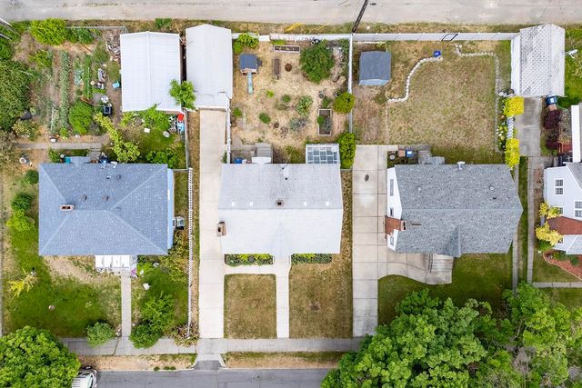 307 E Hoffman Ave, Spokane, WA 99207