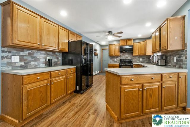 95 Benns Hill Road, Washington Twp, PA 18013