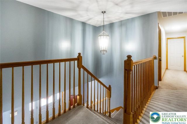 95 Benns Hill Road, Washington Twp, PA 18013