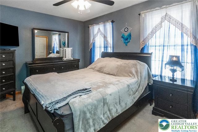 95 Benns Hill Road, Washington Twp, PA 18013