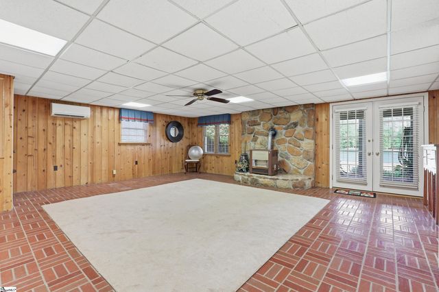 145 Willow Lake Court, Easley, SC 29642