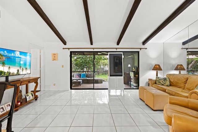 6783 Tiburon Circle, Boca Raton, FL 33433