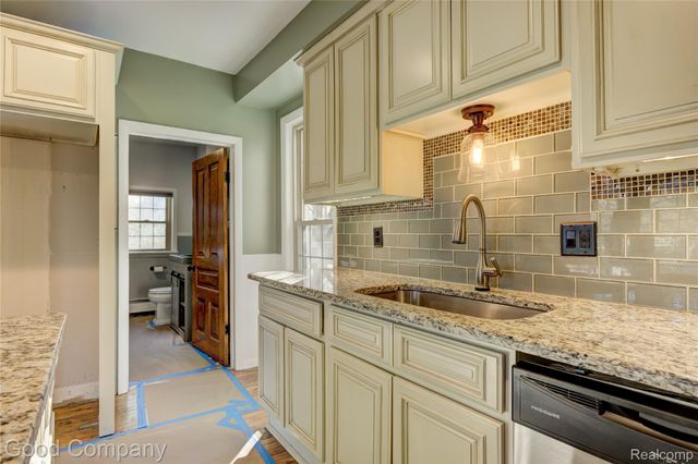 27180 Martindale Road, Lyon Charter Township, MI 48165