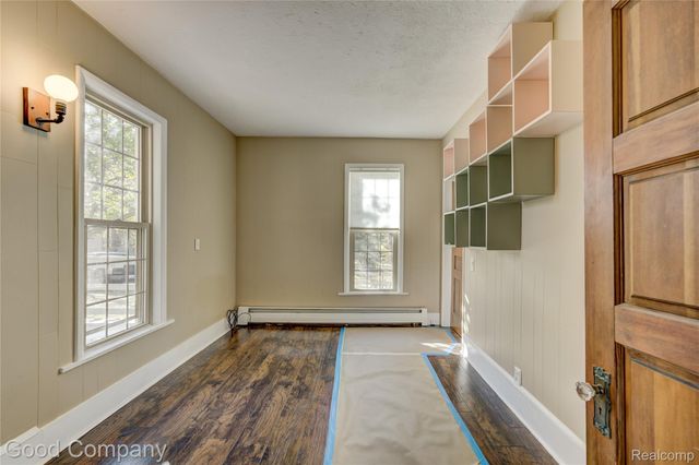 27180 Martindale Road, Lyon Charter Township, MI 48165