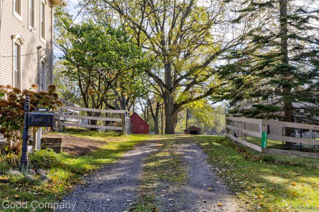 27180 Martindale Road, Lyon Charter Township, MI 48165