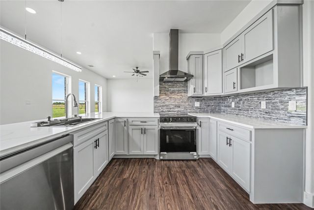 809 Vz County Road 2623, Wills Point, TX 75169