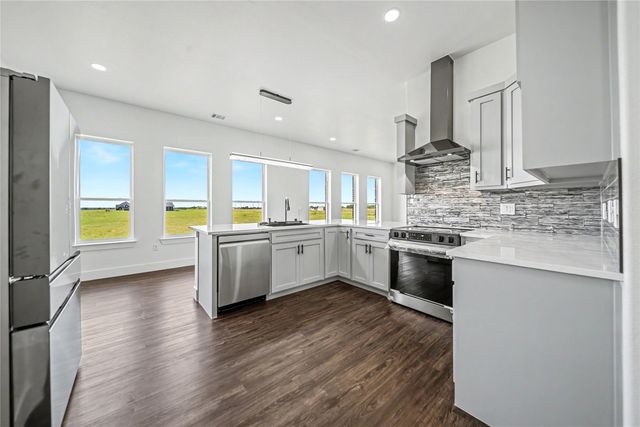 809 Vz County Road 2623, Wills Point, TX 75169
