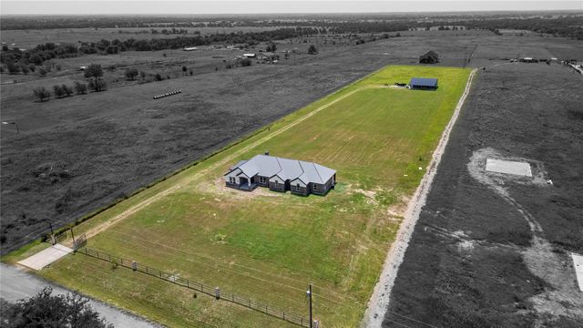 809 Vz County Road 2623, Wills Point, TX 75169
