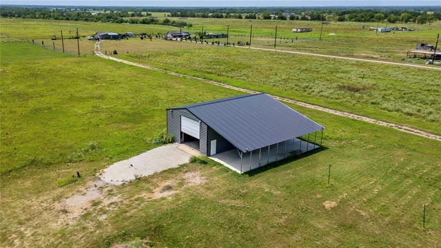 809 Vz County Road 2623, Wills Point, TX 75169