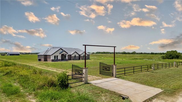 809 Vz County Road 2623, Wills Point, TX 75169
