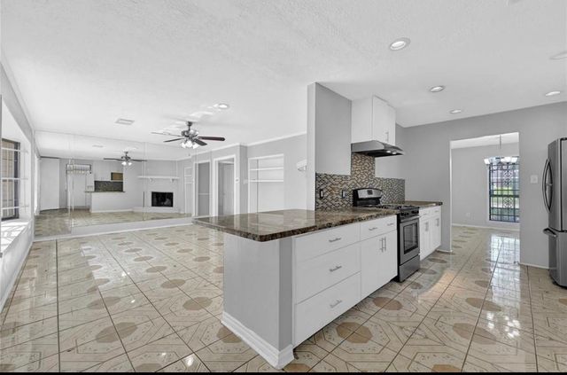 11807 Stroud Drive, Houston, TX 77072