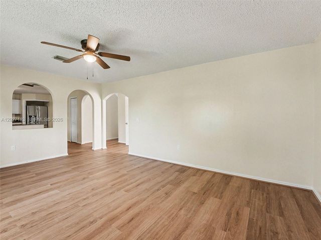 945 Gateshead, Kissimmee, FL 34758