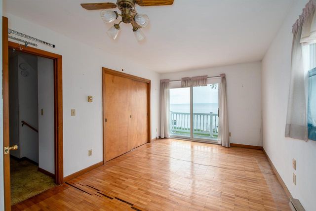 2836 SHOREWOOD DRIVE, Oshkosh, WI 54901