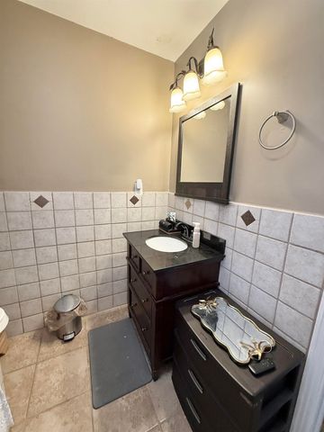 556 CIRCLE DR, Halls, TN 38040