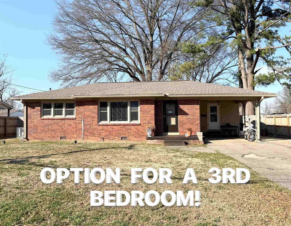 556 CIRCLE DR, Halls, TN 38040