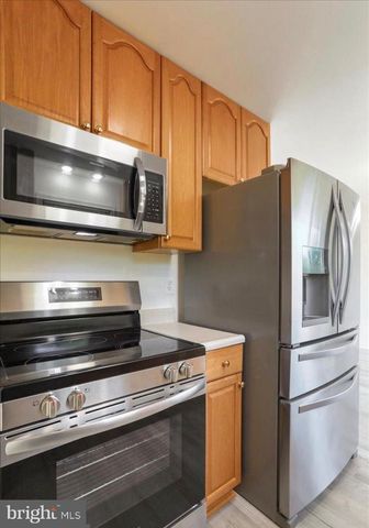 1337 CEDARWOOD DR, Hagerstown, MD 21742