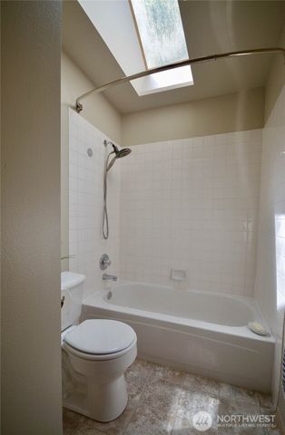 185 Eagle Ridge Drive E, Puyallup, WA 98374