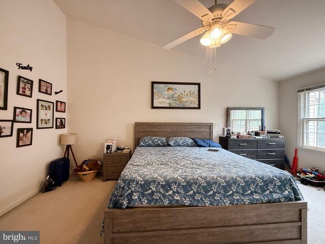 7136 SWANSONG WAY, Bethesda, MD 20817