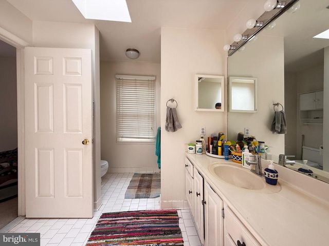 7136 SWANSONG WAY, Bethesda, MD 20817