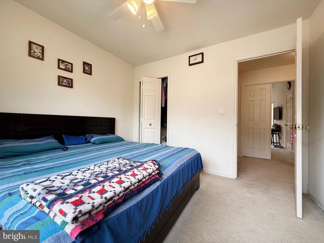 7136 SWANSONG WAY, Bethesda, MD 20817
