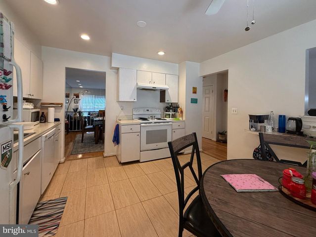 7136 SWANSONG WAY, Bethesda, MD 20817