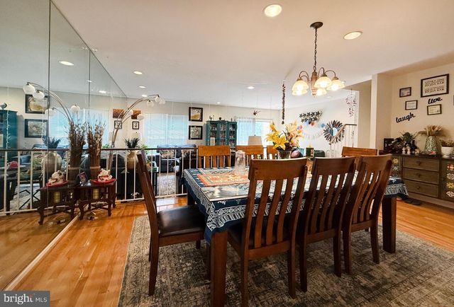 7136 SWANSONG WAY, Bethesda, MD 20817