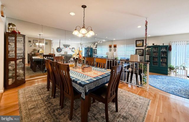 7136 SWANSONG WAY, Bethesda, MD 20817