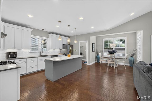 403 George Avenue, Kirkwood, MO 63122