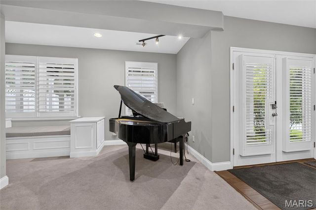 403 George Avenue, Kirkwood, MO 63122