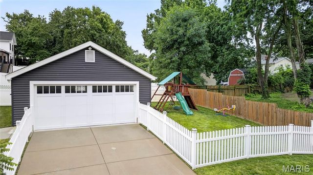 403 George Avenue, Kirkwood, MO 63122